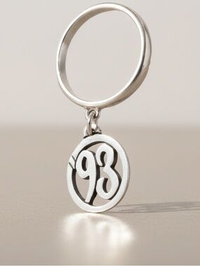 James Avery’93 1993 dangle ring RARE birthday graduation anniversary